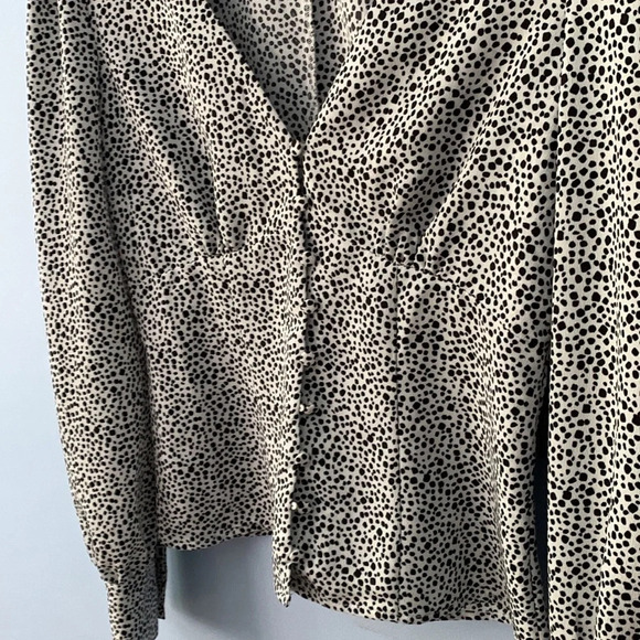 Lulus sweet spot animal print cheeta button down blouse size small black taupe - Picture 4 of 7